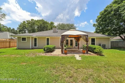 12137 Dividing Oaks Trail E Jacksonville FL 32223