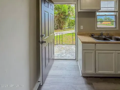 274 Tallulah Avenue Jacksonville FL 32208