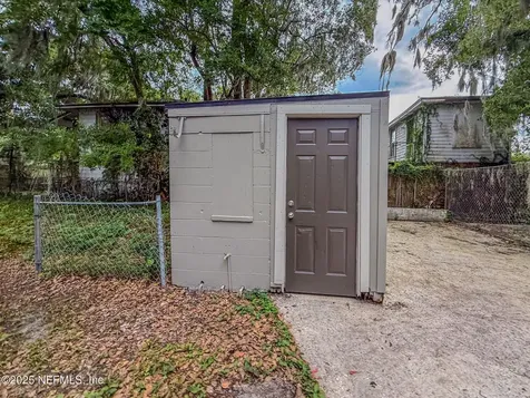 274 Tallulah Avenue Jacksonville FL 32208
