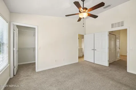7023 Roundleaf Drive Jacksonville FL 32258