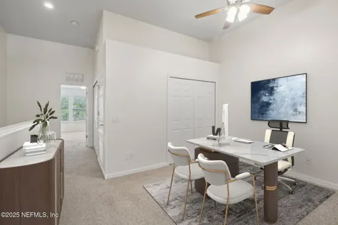 7023 Roundleaf Drive Jacksonville FL 32258