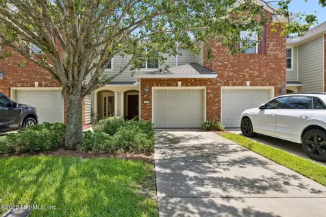 7023 Roundleaf Drive Jacksonville FL 32258