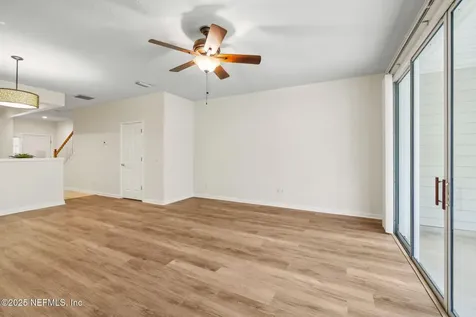 7023 Roundleaf Drive Jacksonville FL 32258