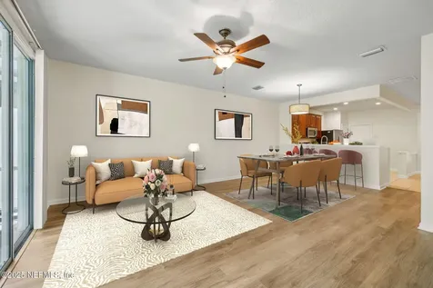 7023 Roundleaf Drive Jacksonville FL 32258
