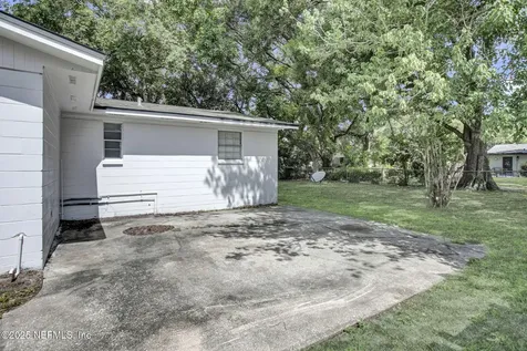 7145 Esther Street Jacksonville FL 32210