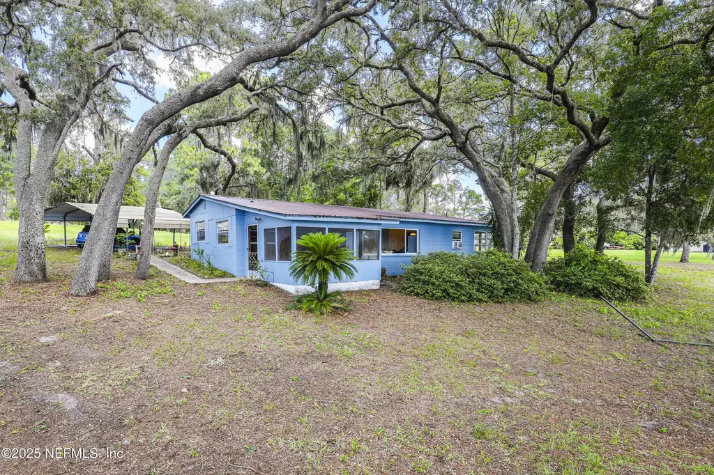 104 Carter-whittaker Lane Pomona Park FL 32181