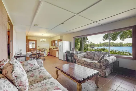 104 Carter-whittaker Lane Pomona Park FL 32181