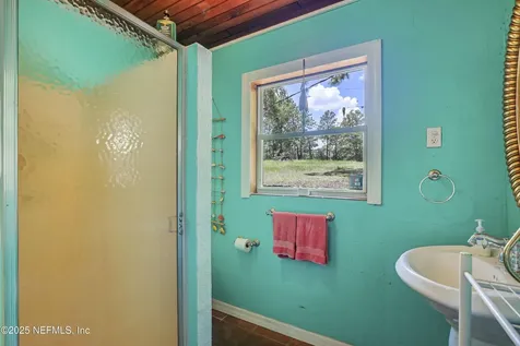 104 Carter-whittaker Lane Pomona Park FL 32181