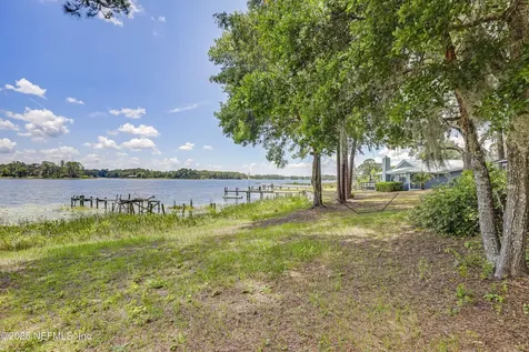 104 Carter-whittaker Lane Pomona Park FL 32181