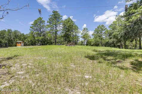 104 Carter-whittaker Lane Pomona Park FL 32181