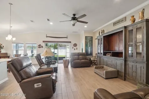 3121 Pretty Cove Green Cove Springs FL 32043