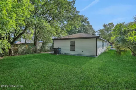 1525 Spearing Street Jacksonville FL 32206