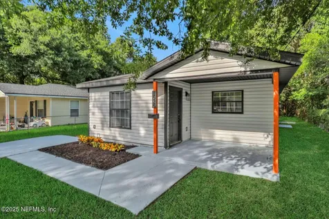 1525 Spearing Street Jacksonville FL 32206