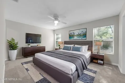 5651 Village Pond Circle Jacksonville FL 32222
