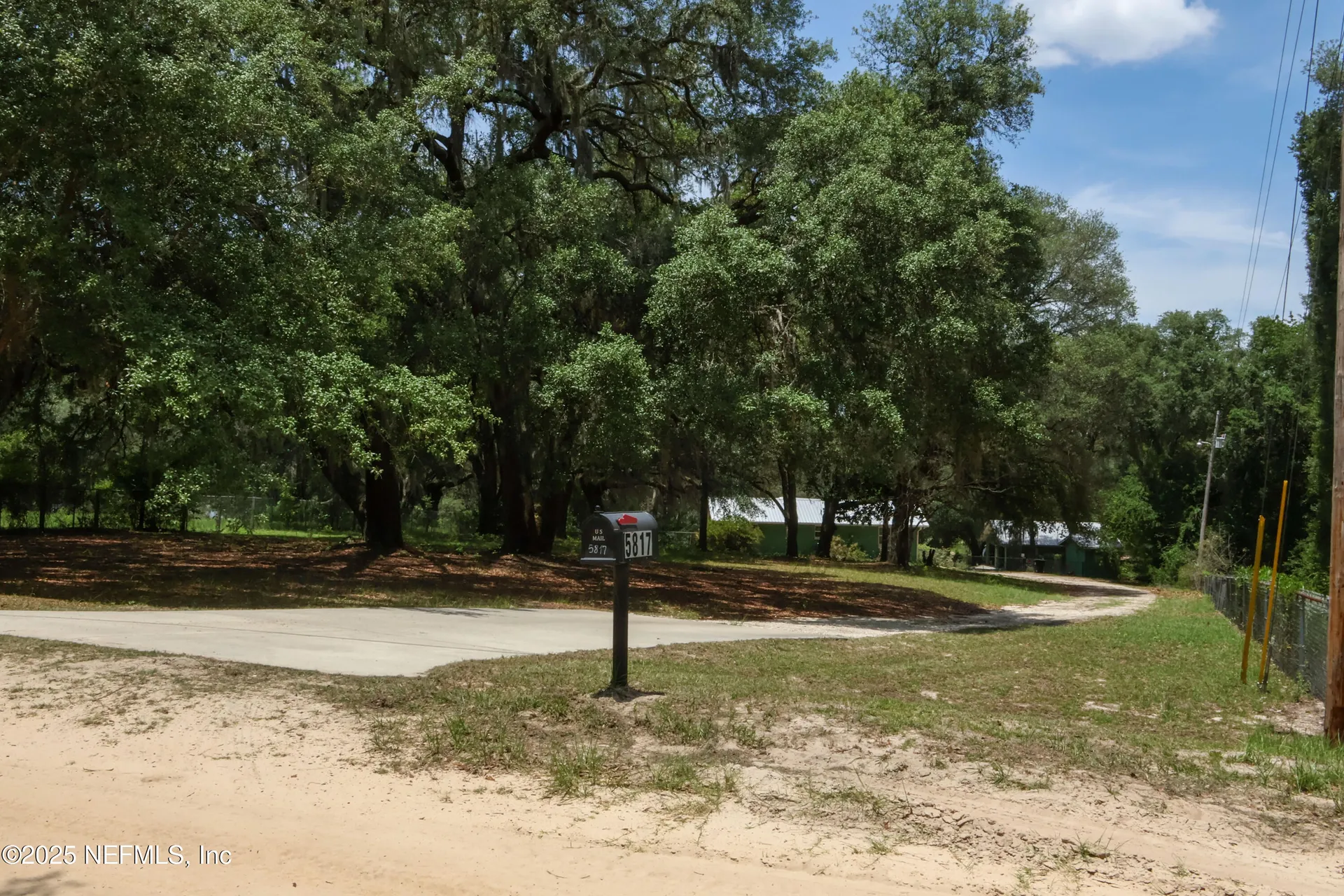 5817 S Crater Lake Circle Keystone Heights FL 32656