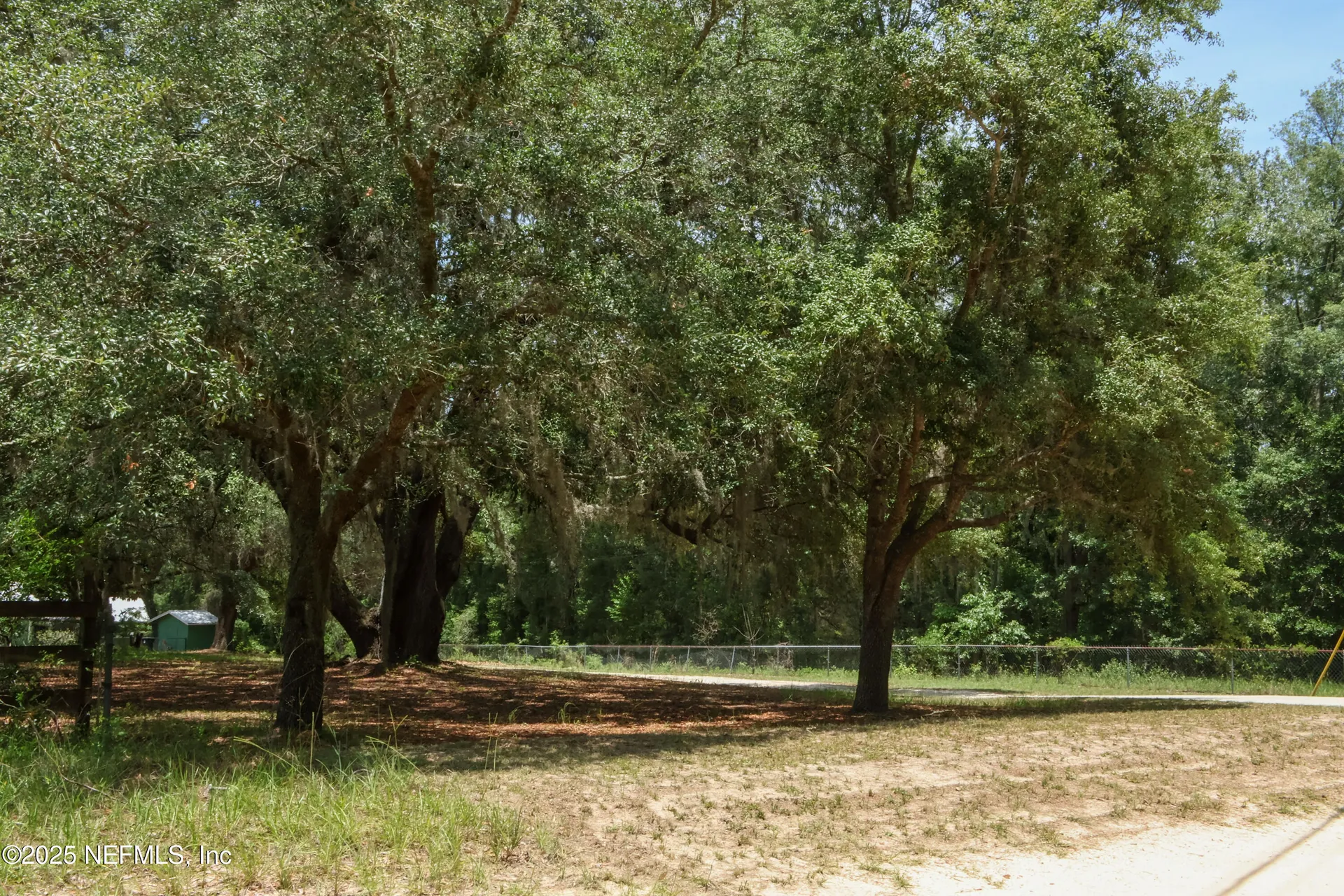 5817 S Crater Lake Circle Keystone Heights FL 32656