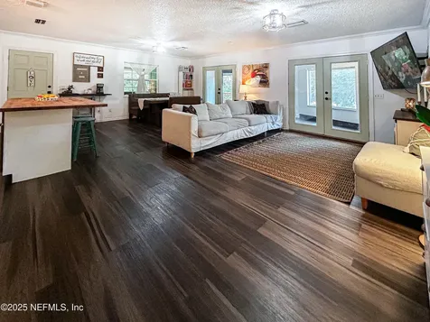 5817 S Crater Lake Circle Keystone Heights FL 32656
