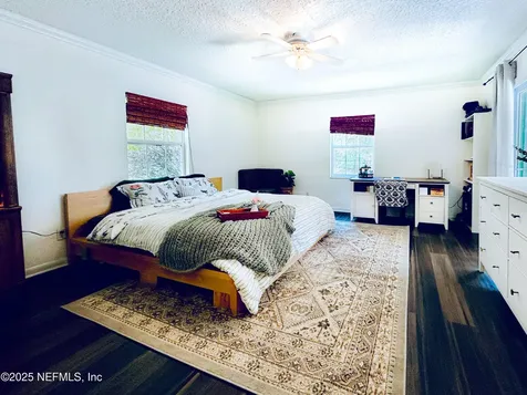 5817 S Crater Lake Circle Keystone Heights FL 32656