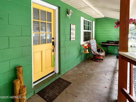 5817 S Crater Lake Circle Keystone Heights FL 32656