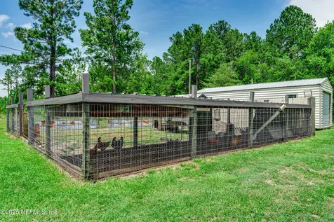 22465 County Road 121 Hilliard FL 32046