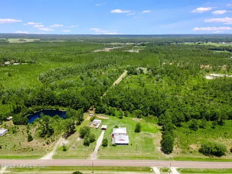 22465 County Road 121 Hilliard FL 32046