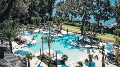 397 Oakmoss Drive St. Johns FL 32259