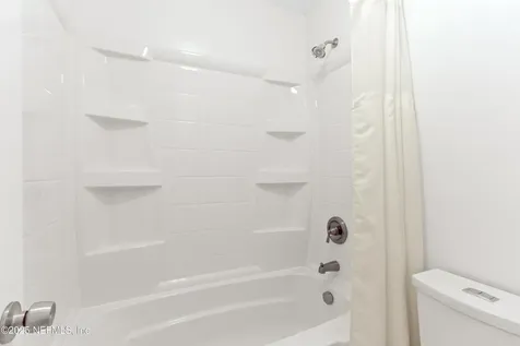 8346 Derbyshire Place Jacksonville FL 32244