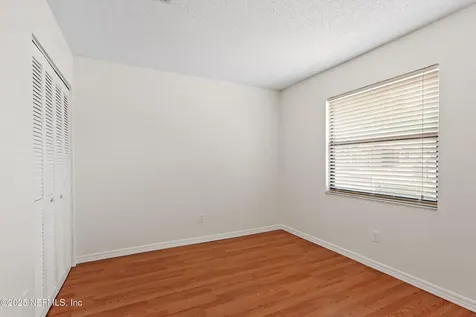 8346 Derbyshire Place Jacksonville FL 32244