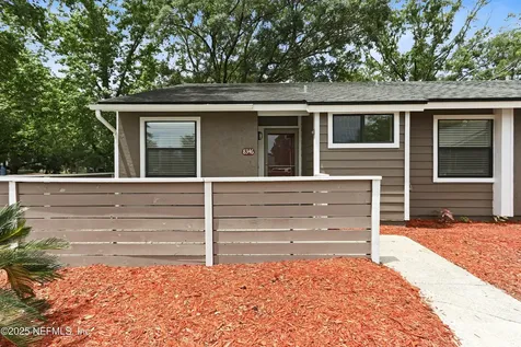 8346 Derbyshire Place Jacksonville FL 32244
