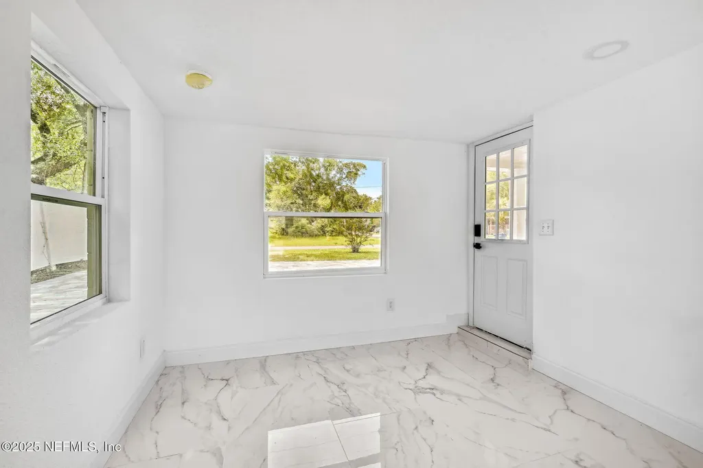 1901 Forest Hills Road Jacksonville FL 32208