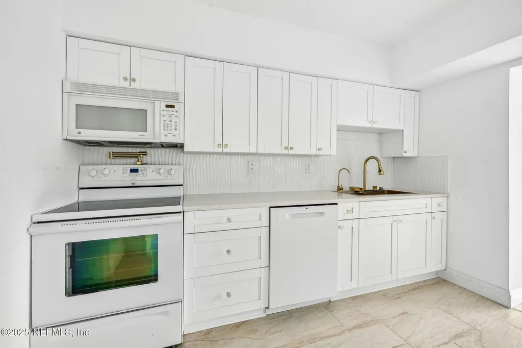 1901 Forest Hills Road Jacksonville FL 32208