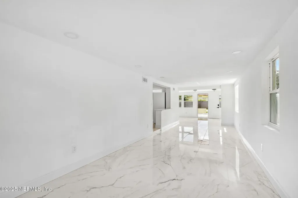 1901 Forest Hills Road Jacksonville FL 32208