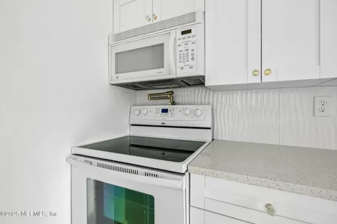 1901 Forest Hills Road Jacksonville FL 32208