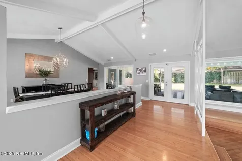3673 Cathedral Oaks Place S Jacksonville FL 32217