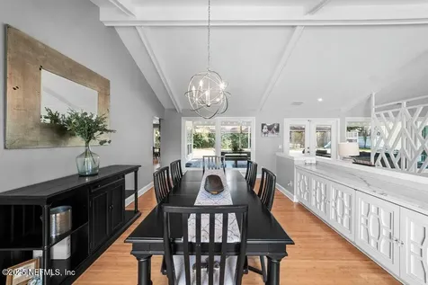 3673 Cathedral Oaks Place S Jacksonville FL 32217