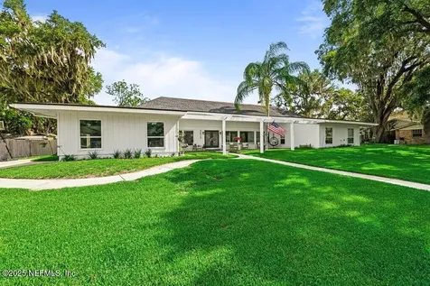 3673 Cathedral Oaks Place S Jacksonville FL 32217