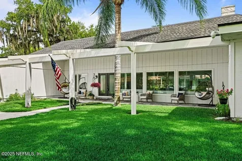 3673 Cathedral Oaks Place S Jacksonville FL 32217