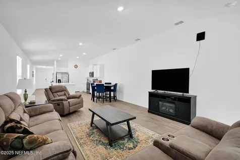 3075 Rustic Deer Way Green Cove Springs FL 32043