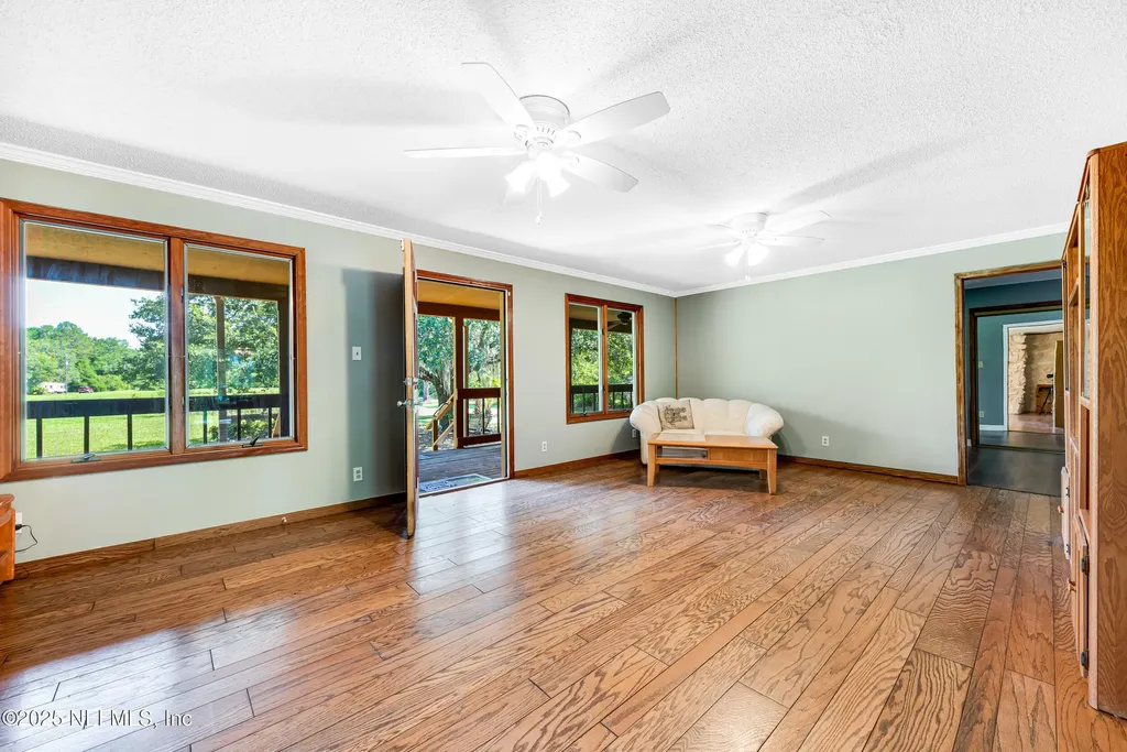8205 Cr 208 St. Augustine FL 32092
