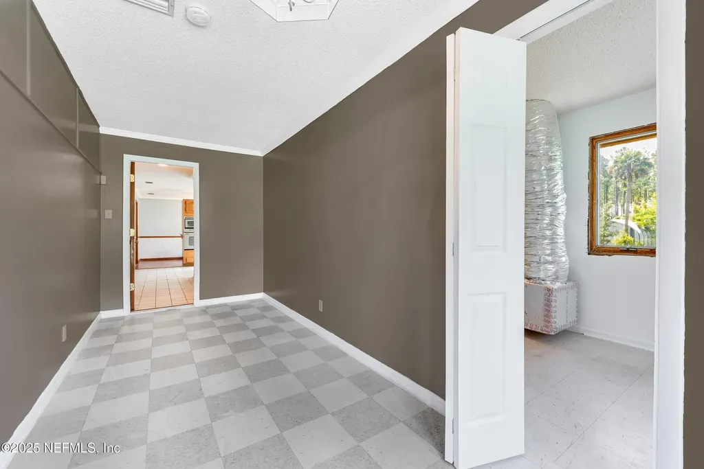 8205 Cr 208 St. Augustine FL 32092