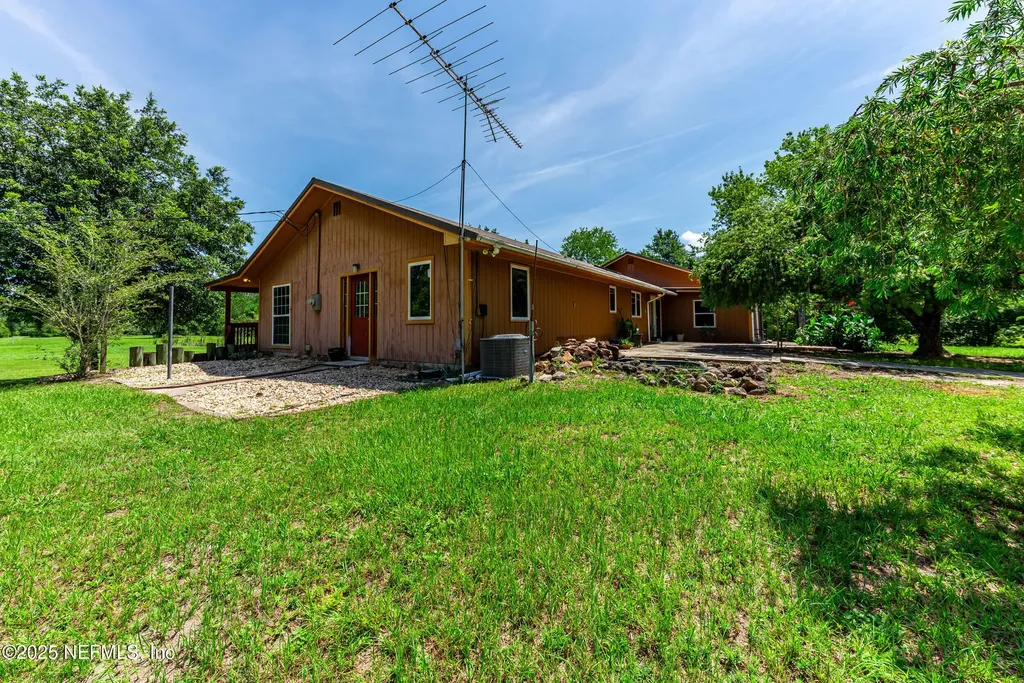 8205 Cr 208 St. Augustine FL 32092