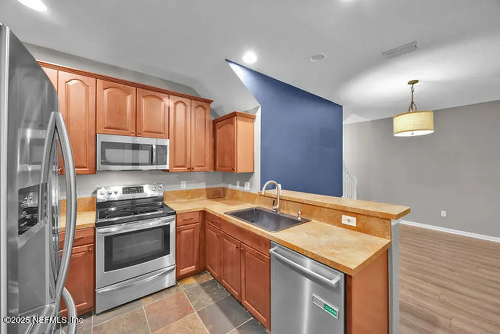 12283 Black Walnut Court Jacksonville FL 32226