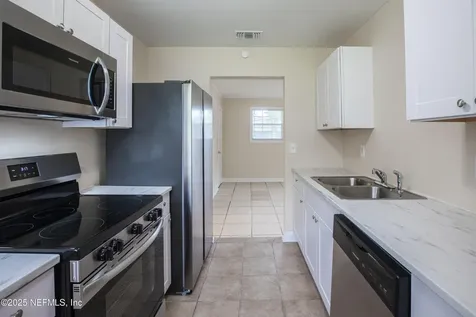 6787 Miss Muffet Lane S Jacksonville FL 32210
