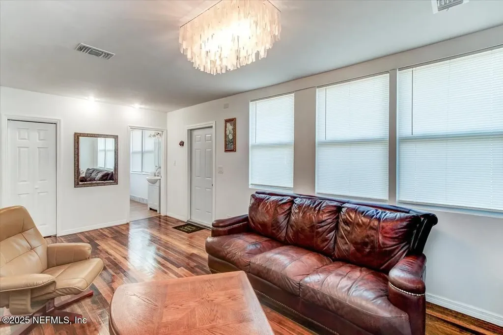 4636 Timuquana Road Jacksonville FL 32210