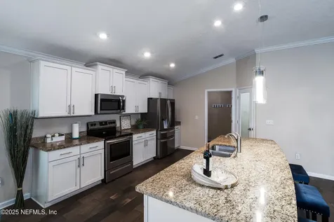 319 Northside Drive S Jacksonville FL 32218