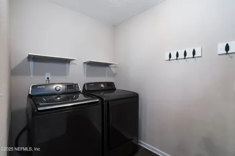 319 Northside Drive S Jacksonville FL 32218