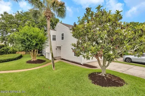 1429 Summer Sands Drive Neptune Beach FL 32266