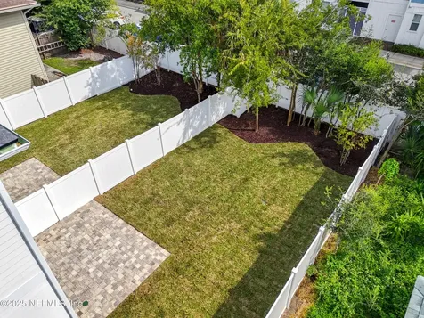 722 2nd Avenue N Jacksonville Beach FL 32250