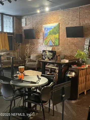 1827 N Pearl Street Jacksonville FL 32206
