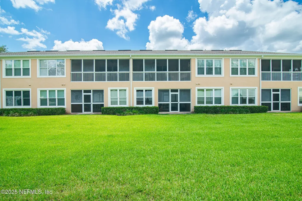 11890 Surfbird Circle Jacksonville FL 32256